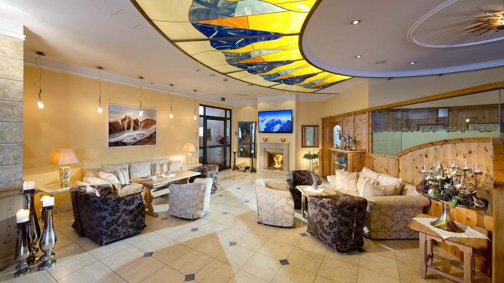 Hotel Alpenschloessl ซังค์โยฮันน์อิมพองเกา ภายนอก รูปภาพ