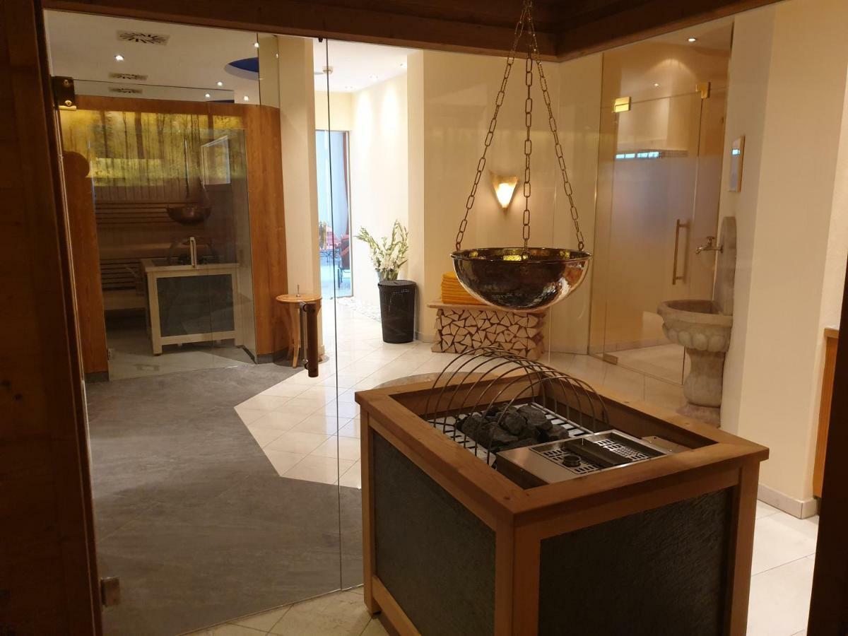 Hotel Alpenschloessl ซังค์โยฮันน์อิมพองเกา ภายนอก รูปภาพ