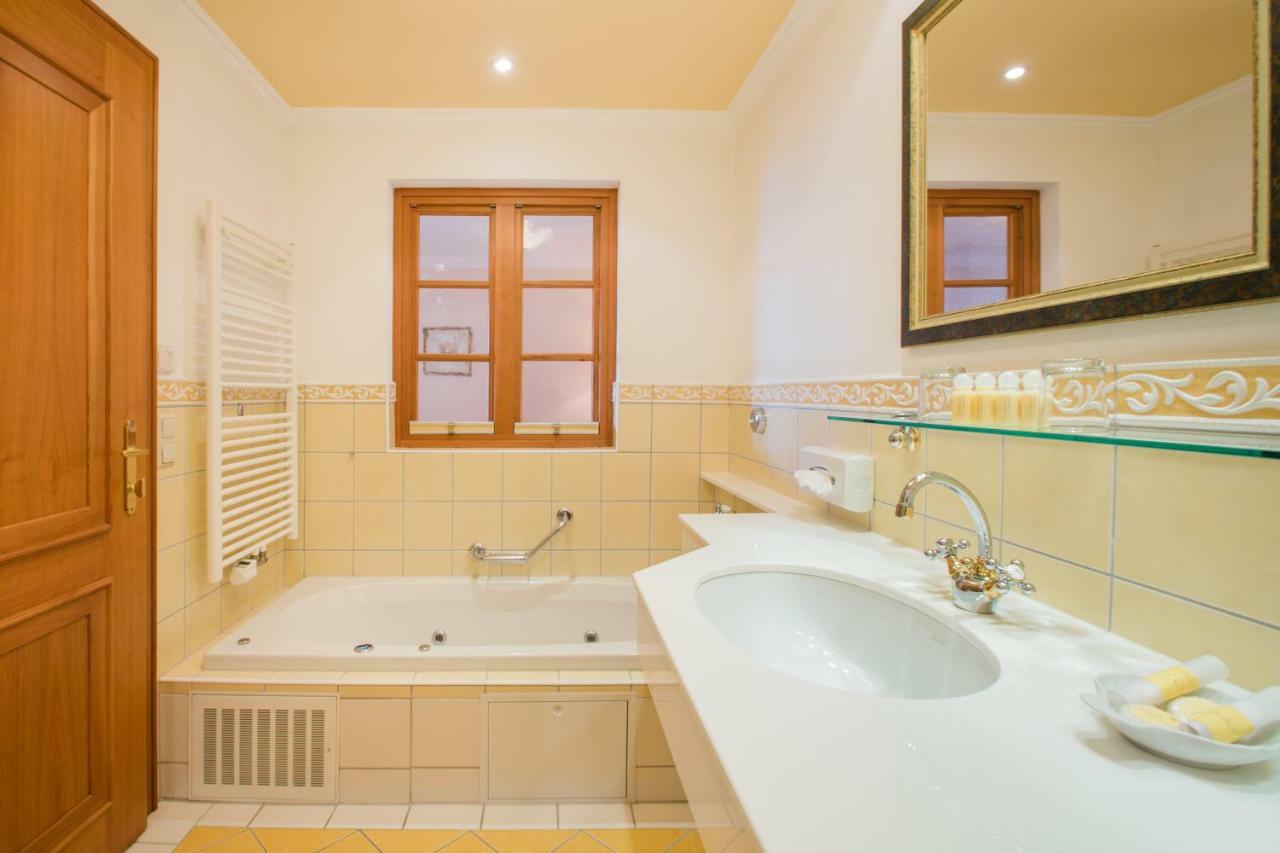 Hotel Alpenschloessl ซังค์โยฮันน์อิมพองเกา ภายนอก รูปภาพ